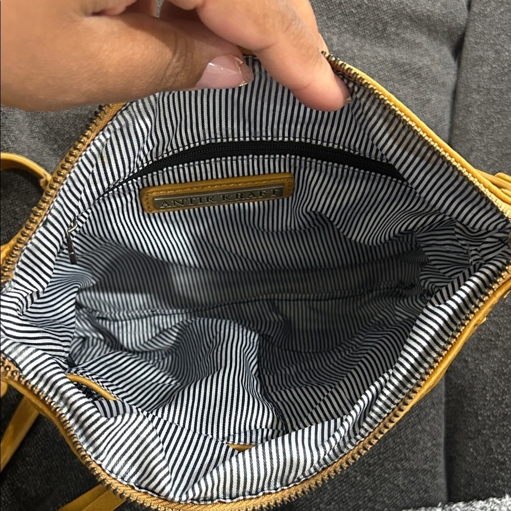 Antik Kraft Mustard Crossbody Bag - Picture 4 of 4